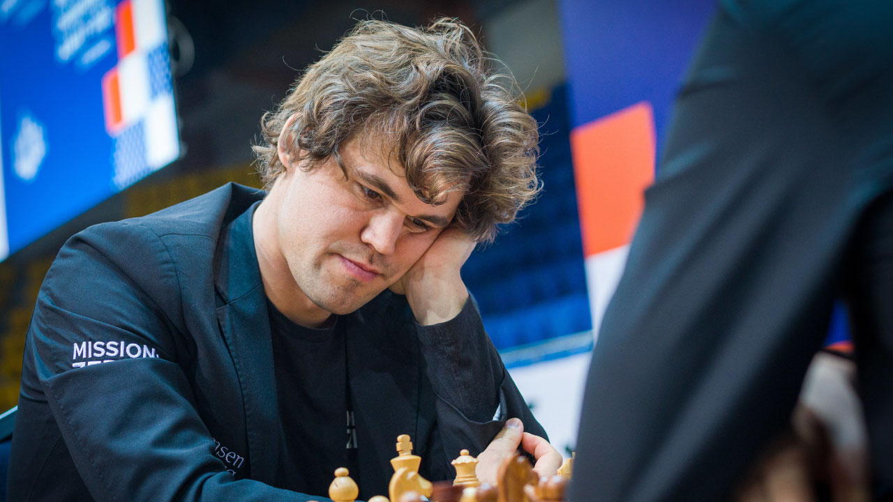 Magnus Carlsen renuncia al título mundial
