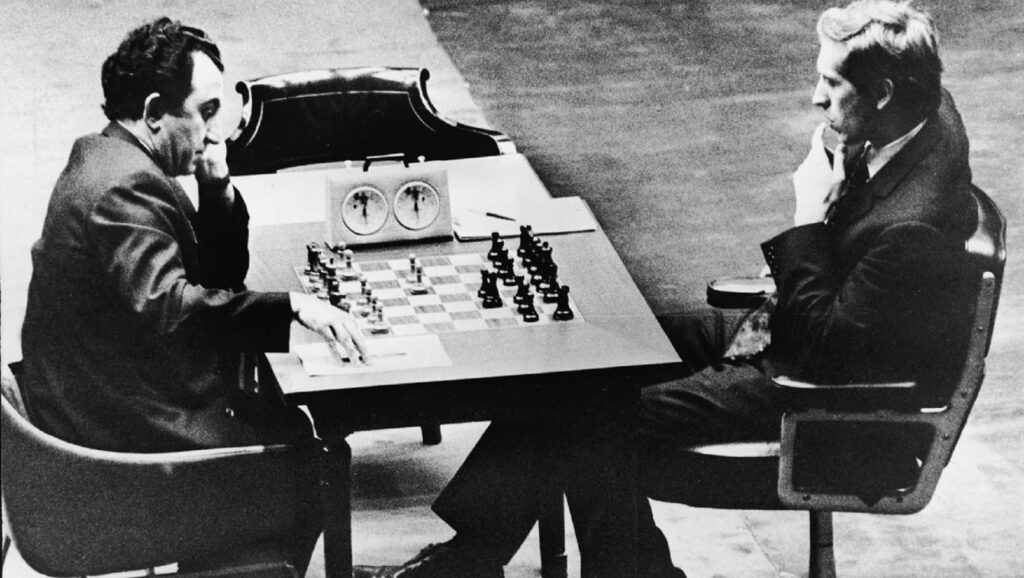 Mae de Bobby Fischer era o génio da família., Bobby Fischer contra o Mundo.   By Xadrez Moçambique